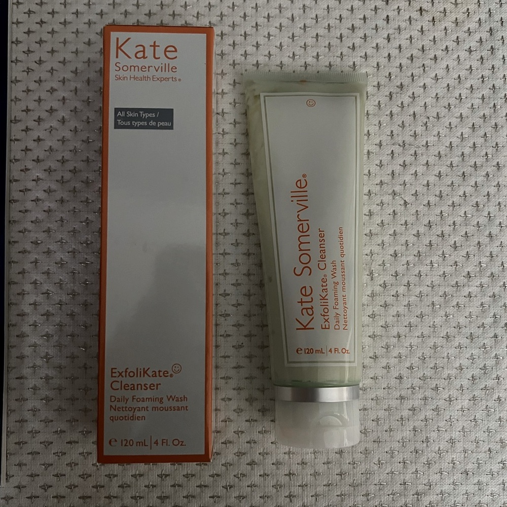 Brand new Kate Summerville face wash: unopened